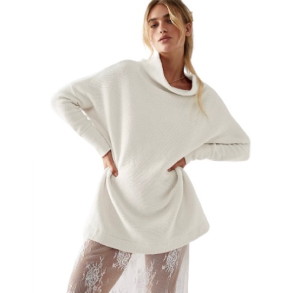 Free People Sweaters - Free People Ottoman Slouchy Tunic Ecru Size S